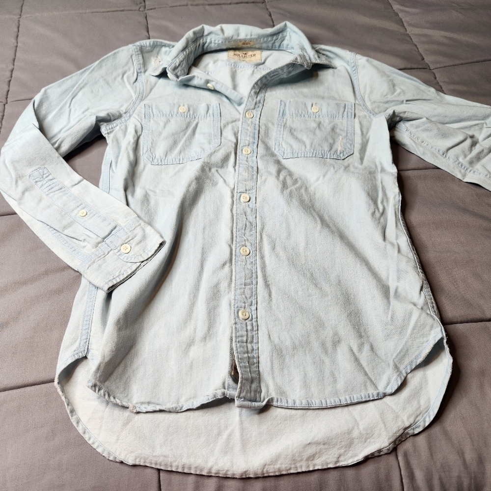 💐 Hollister Longline Fit Button Down